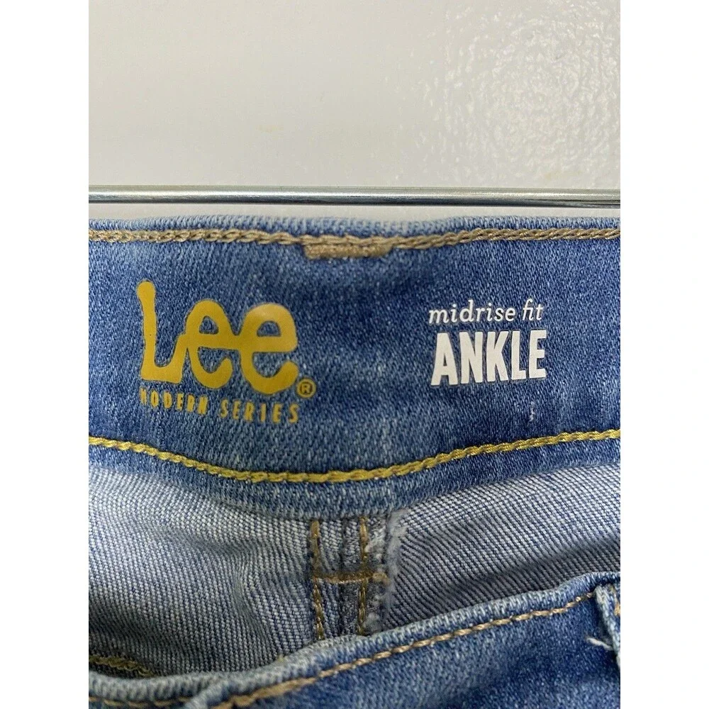 Lee Blue Jeans Women's 32 Sculpting Slim Fit Ankle Jegging Mid Rise Embroidered